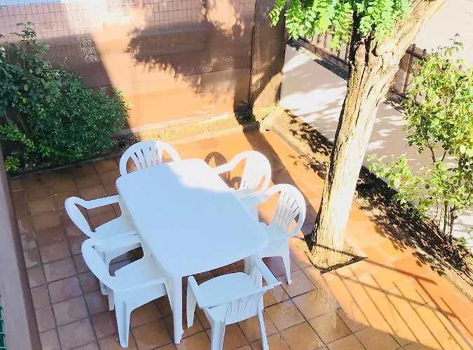 Casa La Mimbrera * 라스 나바스 델 마르케스